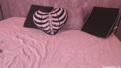 Sofia online show from November 11, 3:03 pm