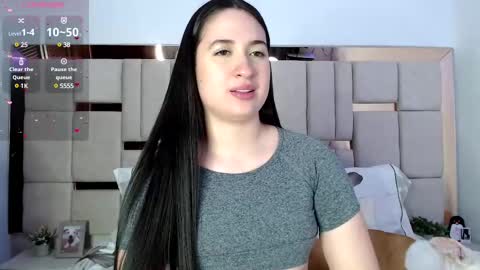 sofiaduque_26 online show from February 13, 12:02 am