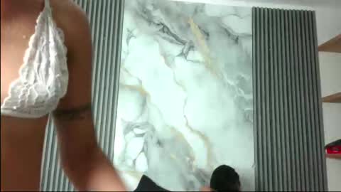 HotLesGirls online show from November 14, 10:22 pm