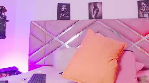 Sofia online show from October 28, 11:39 pm