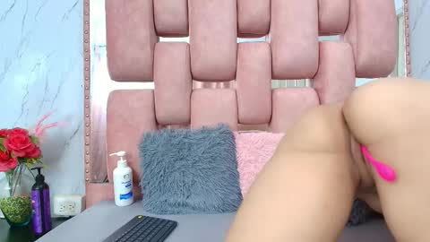 Sofia Sommers online show from October 7, 7:21 pm