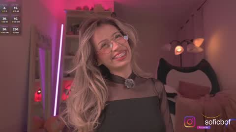 Sofi  online show from October 1, 11:47 pm