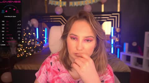 Sofie online show from December 30, 3:36 am