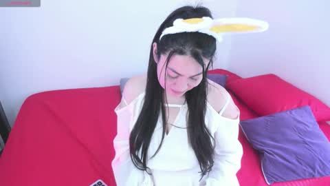 sofiescobar_ online show from February 12, 2:09 pm