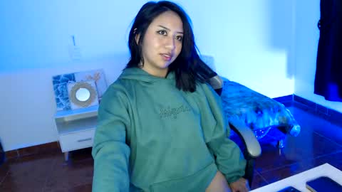 sofii__777 online show from November 11, 9:17 pm