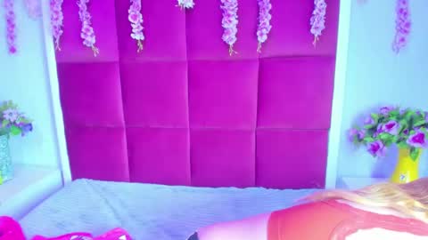 sofii_anal_ online show from October 2, 2:54 am