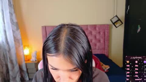 sofii_cute01 online show from January 12, 12:56 pm