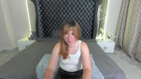 sofii_darling online show from October 27, 6:19 pm