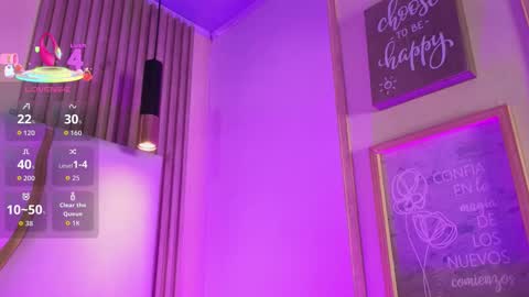 sofii_jones online show from March 13, 11:30 pm