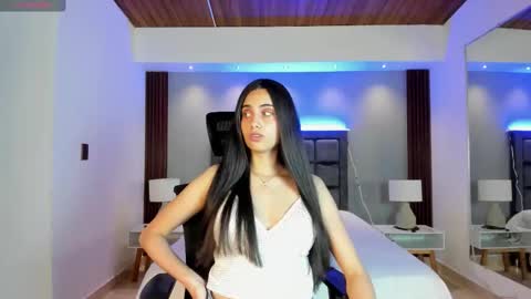 Sofiia  Everyday From 1400 to 2200 Col Time online show from February 11, 7:39 pm