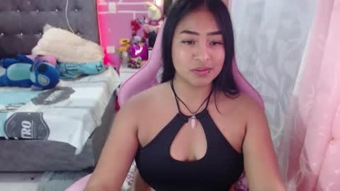 sofia Dreams online show from January 18, 3:09 am