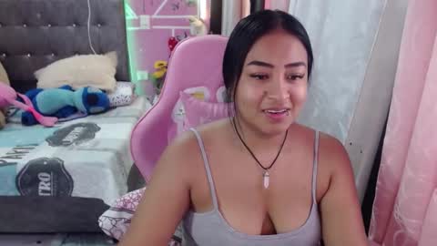sofia Dreams online show from January 16, 12:01 am