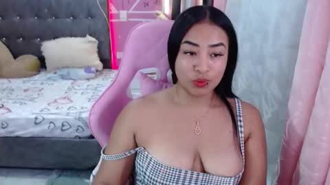 sofia Dreams online show from January 28, 2:32 am