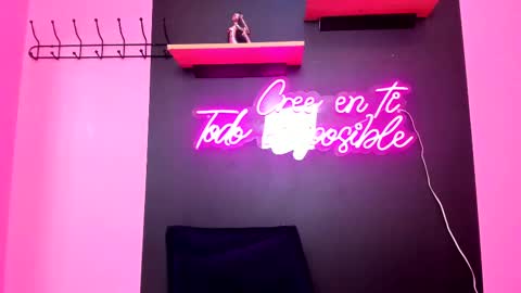 sofiifox online show from March 6, 8:27 pm