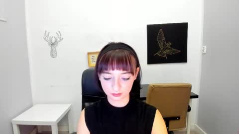 Sofie online show from December 9, 10:00 am