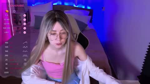 Sofia online show from November 26, 2:20 am