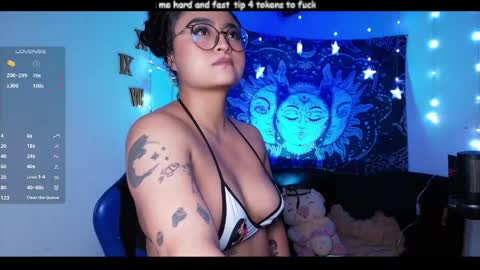 Demi Sofia online show from June 8, 11:27 pm