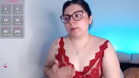 Lau  online show from January 13, 9:11 pm