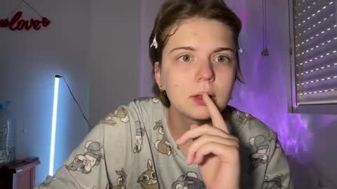 Ilisabet online show from April 21, 10:11 am