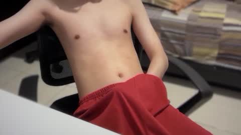 softedge04 online show from April 13, 12:42 pm