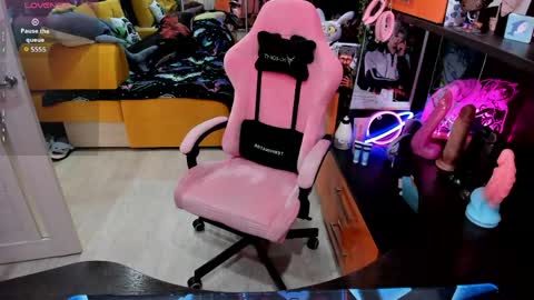 Sofie online show from April 18, 3:08 am