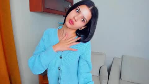 Alice online show from September 26, 7:05 am