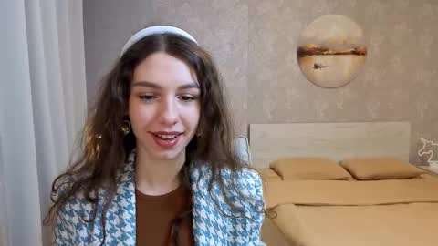 Kelly online show from February 26, 6:11 pm