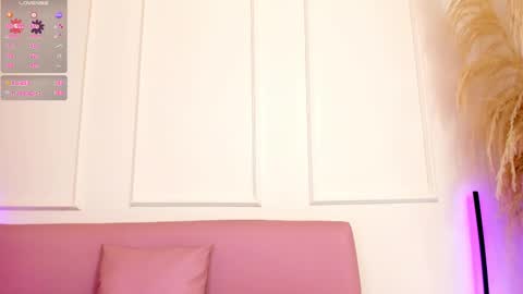 Snapshot of sol_angell chatting on February 11, 3:08 pm Sol Angel online show from February 11, 3:08 pm