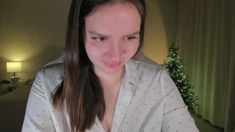 Snapshot of sonia_moon_ chatting on January 8, 1:32 am sonia_moon_ online show from January 8, 1:32 am