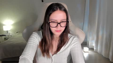 Snapshot of sonia_moon_ chatting on January 26, 4:51 am sonia_moon_ online show from January 26, 4:51 am