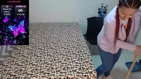 sonialatin69 online show from February 16, 12:25 pm