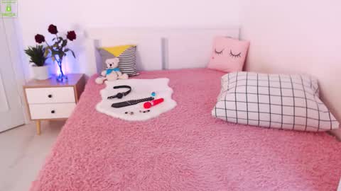 Sonya Lime online show from February 5, 7:34 am