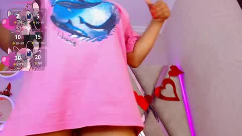 Snapshot of sophi_gray chatting on February 26, 3:54 pm Shophi online show from February 26, 3:54 pm