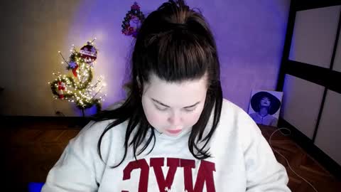 sophia__olsen online show from January 14, 6:43 am