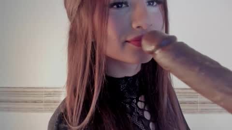 Sophia online show from November 3, 10:11 pm