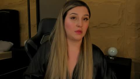 Sophia online show from October 11, 5:49 pm