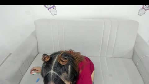 sophia_fox420 online show from April 4, 6:53 am