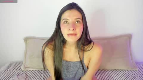 Snapshot of sophia_lov chatting on December 18, 3:55 pm Sophia online show from December 18, 3:55 pm