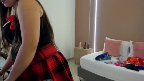 S O P H I A online show from October 17, 7:51 pm