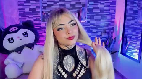 Sophia online show from October 15, 5:58 pm