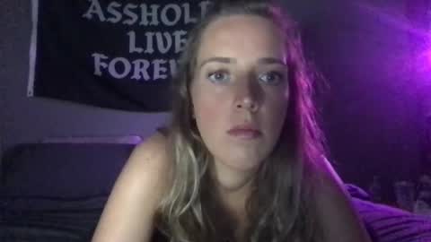 sophiasaintxo online show from June 19, 5:41 pm
