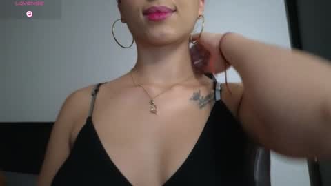 Snapshot of sophiaxv chatting on January 24, 4:37 am Sophy online show from January 24, 4:37 am