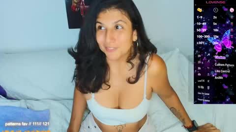 Sophia  online show from June 8, 1:28 am