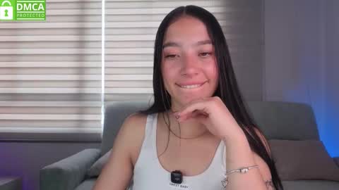 Sophie  online show from November 20, 3:31 pm