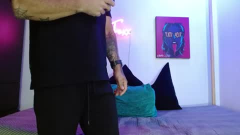 SOPHIE - FOXX online show from June 16, 11:58 am