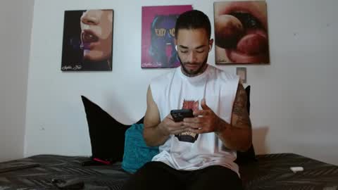 SOPHIE - FOXX online show from July 23, 12:14 pm