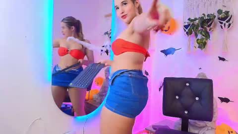  SOPHIE JANNER online show from October 7, 2:07 am