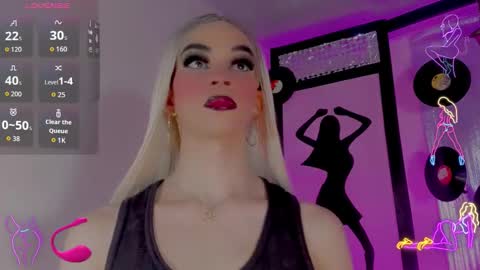 sophie_miaa online show from November 3, 11:33 am