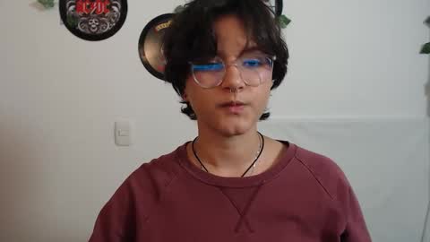 sophie_ross1 online show from October 1, 4:22 am