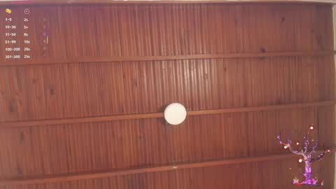 sophie_smith19 online show from October 26, 1:45 pm